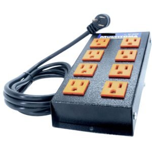 Multitoma Metálica con Supresor de Picos de 8 Salidas