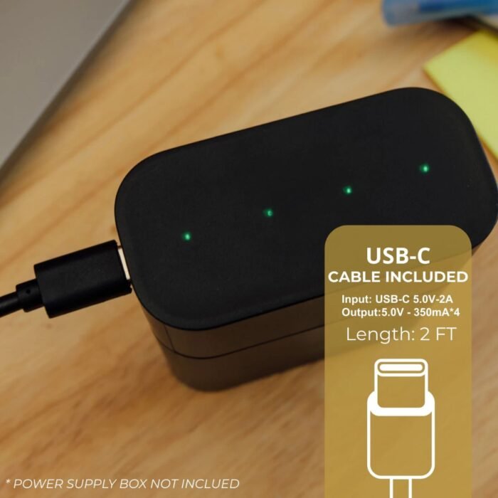 El Kit EcoCell de Pilas AA Recargables de Litio 1.5V 3600mWh es una solución práctica y económica para reemplazar las pilas desechables tradicionales. Incluye 4 baterías AA recargables de litio y un cargador con puerto USB-C, ideal para mantener tus dispositivos siempre listos. Gracias a su voltaje constante de 1.5V, estas pilas ofrecen un mejor rendimiento en equipos que requieren energía estable, como controles remotos, cámaras, juguetes electrónicos, linternas, micrófonos inalámbricos, teclados, mouse, radios, controles de videojuegos y otros dispositivos compatibles con pilas AA. El cargador permite cargar hasta 4 pilas AA al mismo tiempo y cuenta con entrada USB-C 5V/2A, lo que facilita su uso con adaptadores de celular, cargadores USB, power banks o puertos USB compatibles.